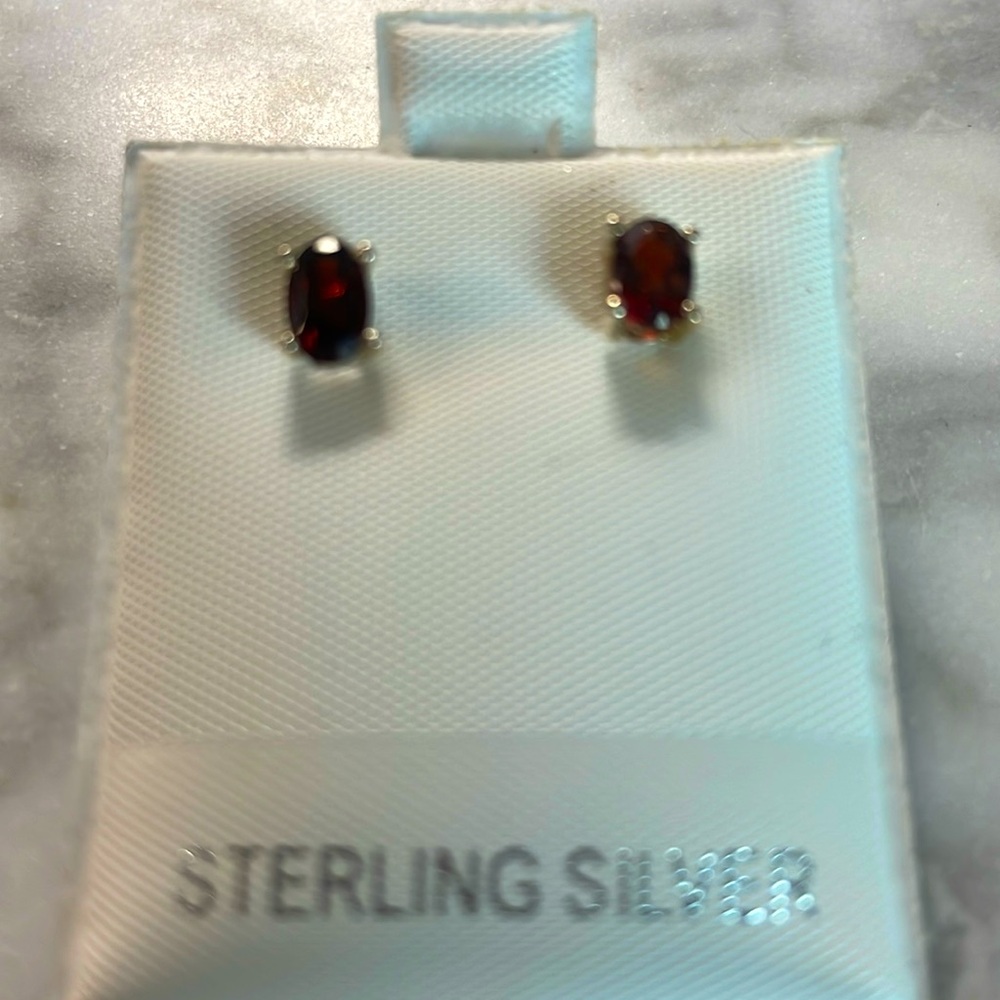 925 Sterling Silver Garnet Studs